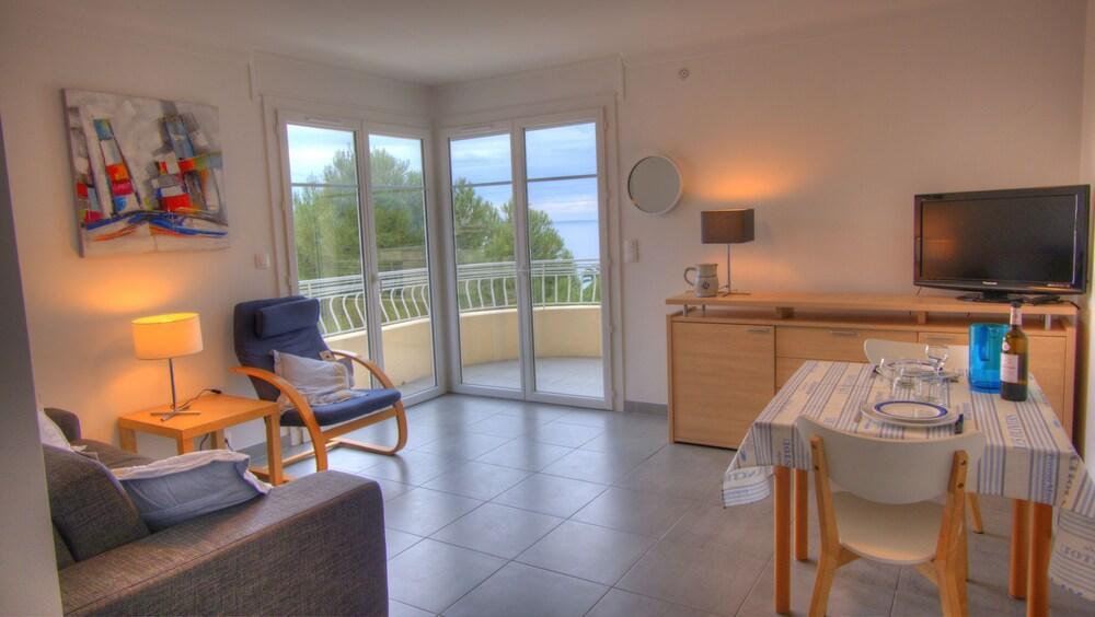 Studio 3 Etoiles Vue Mer 150M Plages Parking Clim Wifi Cannes Luaran gambar