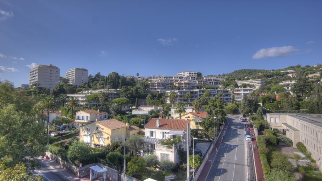 Studio 3 Etoiles Vue Mer 150M Plages Parking Clim Wifi Cannes Bilik gambar