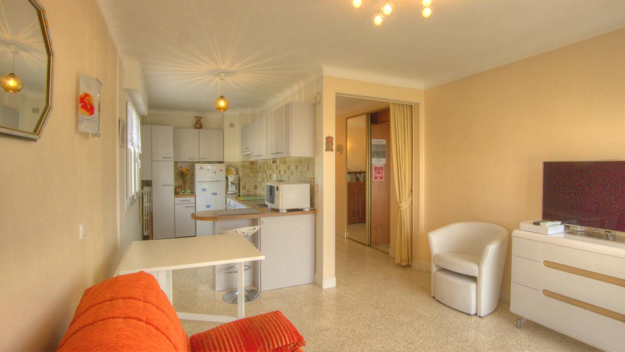 Studio 3 Etoiles Vue Mer 150M Plages Parking Clim Wifi Cannes Luaran gambar