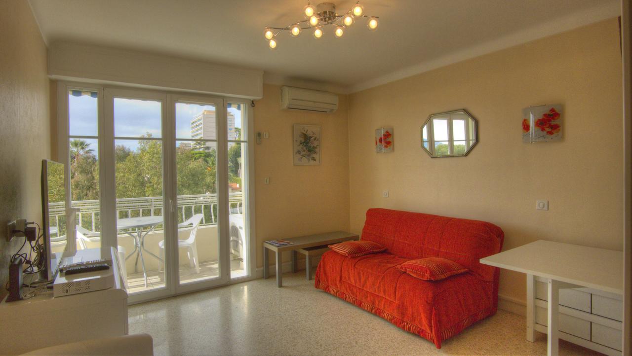 Studio 3 Etoiles Vue Mer 150M Plages Parking Clim Wifi Cannes Luaran gambar